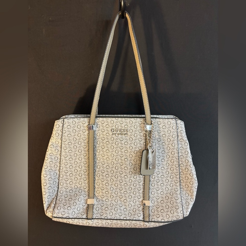 Guess Gray Tote Bag/Purse